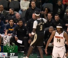 乐鱼体育集团-百步穿杨！波蒂斯三分命中 帮助雄鹿反超比分打停掘金